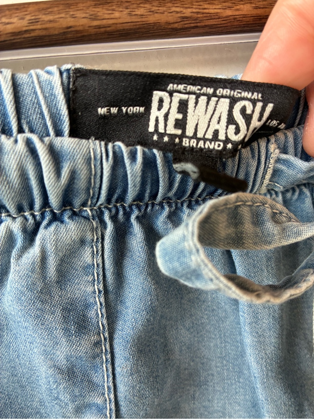 Rewash Low Rise Light Wash Denim Drawstring Pants - Picture 3 of 9